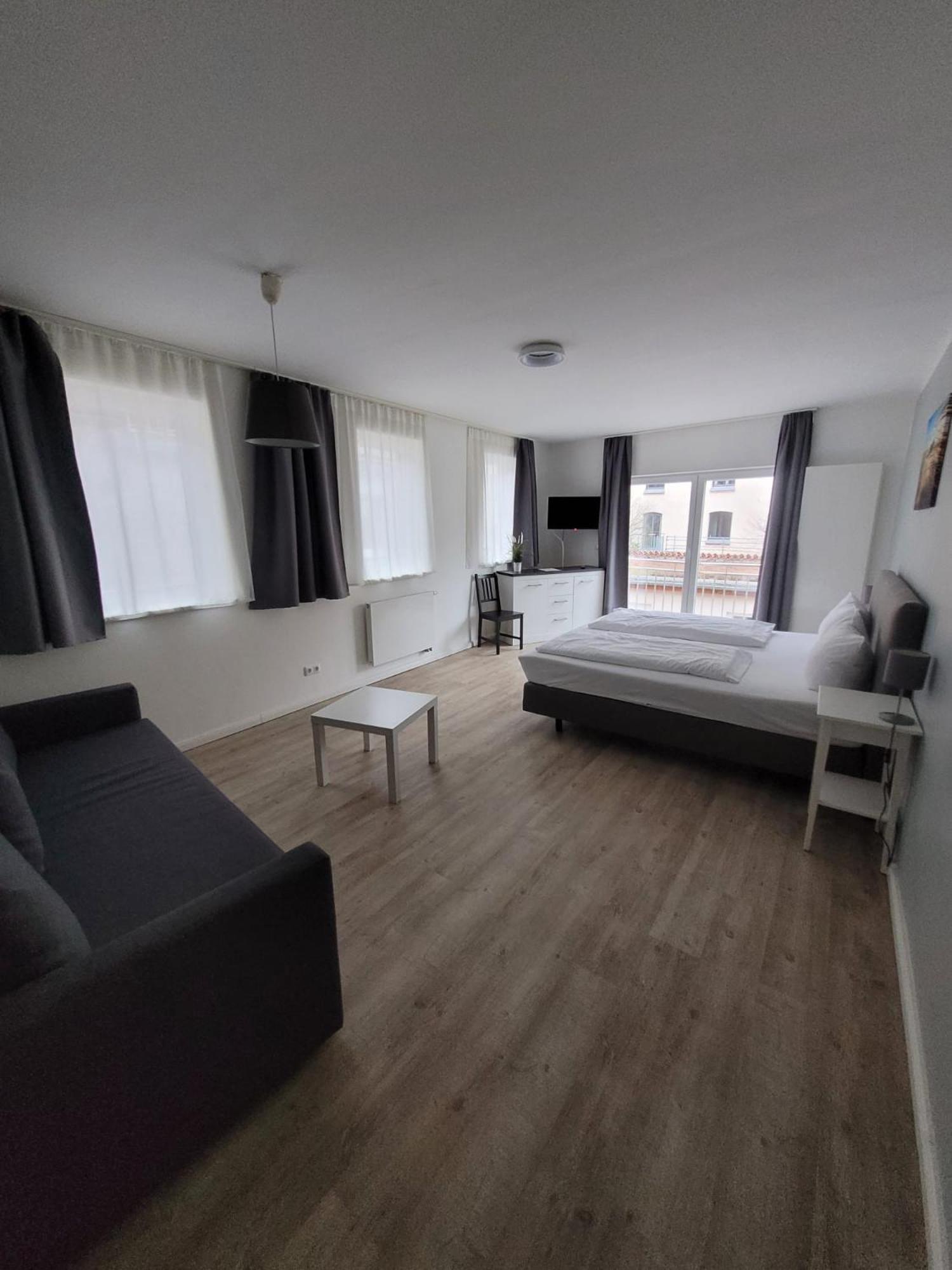 Altstadtpension Guest house *